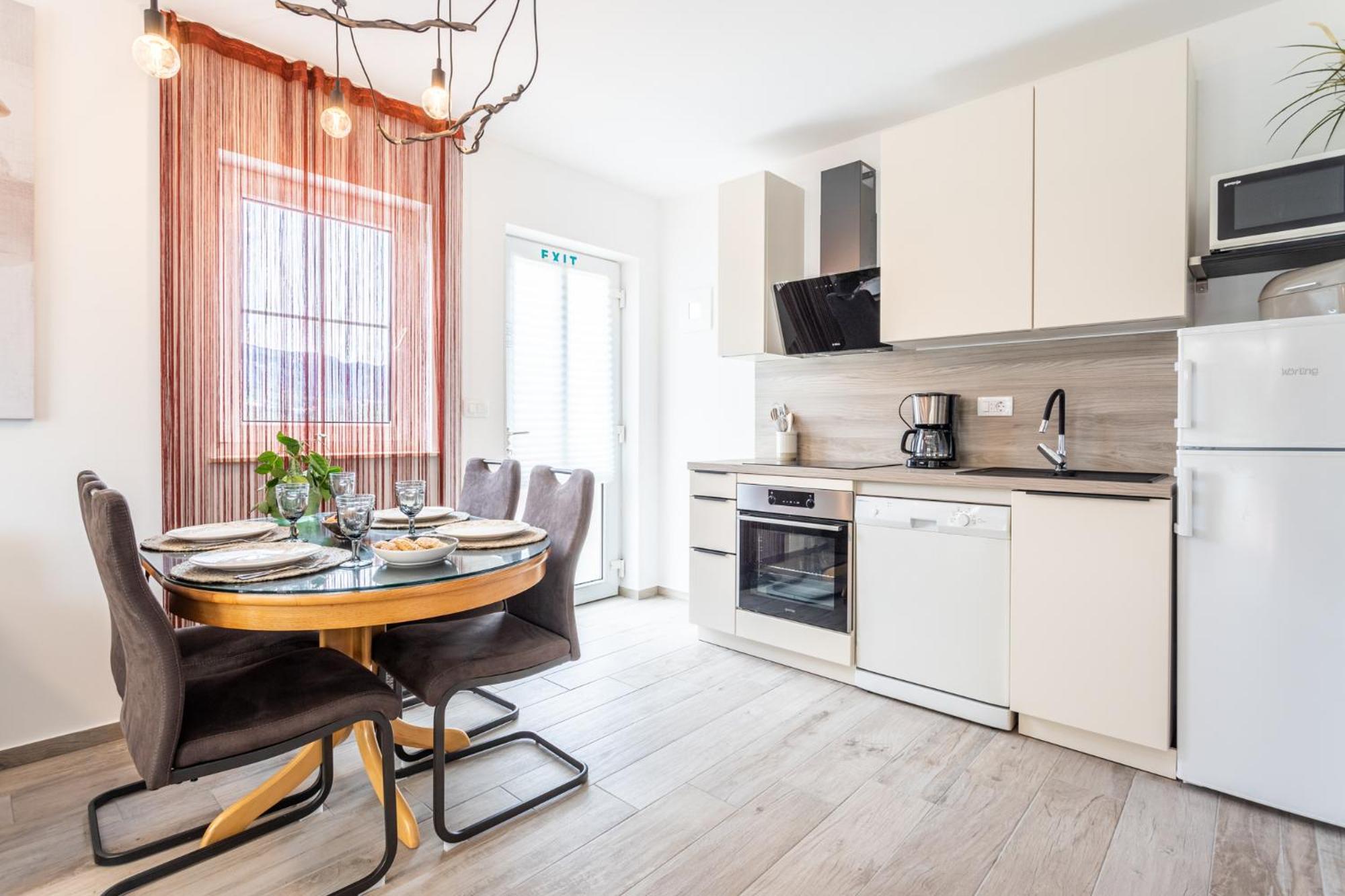 Kalina Deluxe Apartments Jelsa  Εξωτερικό φωτογραφία